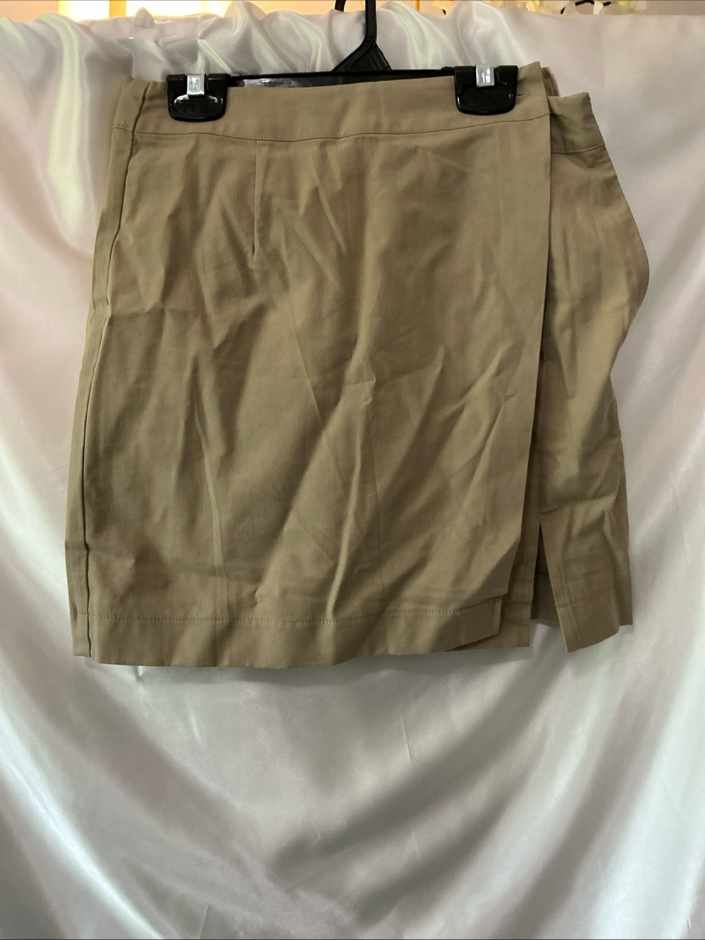 NWT Mod Ref Khaki Skirt Juniors XS